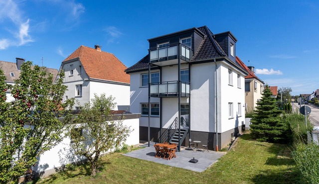 Holiday apartment-private bathroom-ground floor