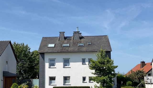 Holiday Apartment 'Auszeit' with Private Terrace, Shared Garden and Wi-Fi