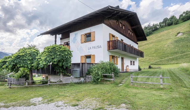 Holiday Apartment "Ciasa La Palsa App 1" with Mountain View, Shared Garden & Wi-Fi