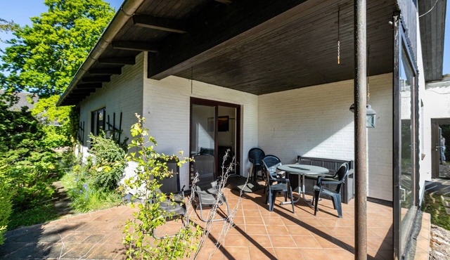 Holiday Apartment 'Wiesenblick 1' with Private Terrace, Private Garden and Wi-Fi