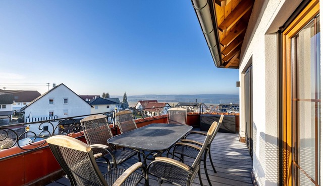 Holiday Apartment 'Berta Benzingen 2' with Private Rooftop Terrace, Balcony & Wi-Fi