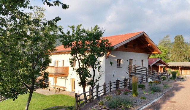 Holiday Apartment Egger an der Lahn - Nonno with Mountain View, Terrace and Wi-Fi