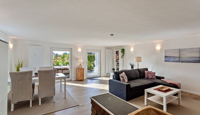 Holiday Apartment "Gabler" with Private Terrace & Wi-Fi