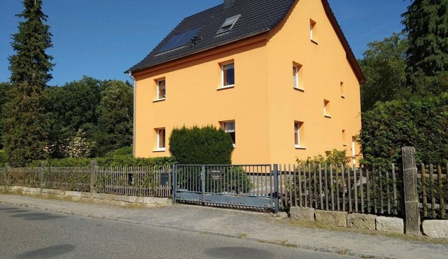 Holiday apartment Leube family - holiday apartment, 2 bedrooms