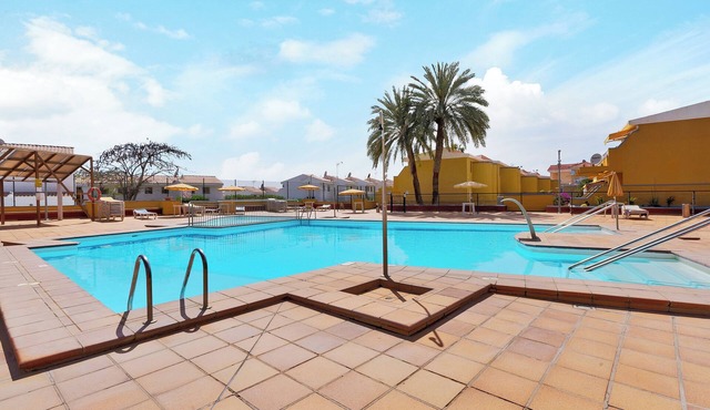 Holiday Apartment 'Modern Triplex Sonneland' with Sea View and Shared Pool