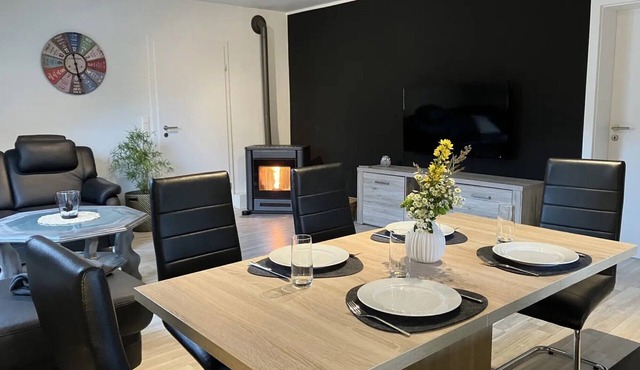 Holiday Apartment Sauerlandherz with Balcony and Wi-Fi