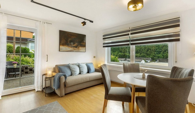 Holiday Apartment 'Schwalbennest' with Mountain View, Private Terrace and Wi-Fi
