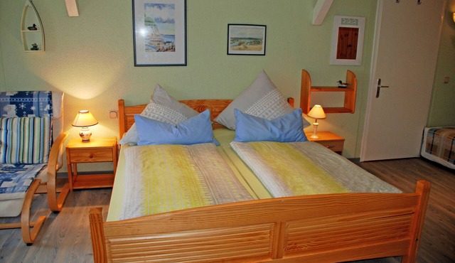 Holiday apartment Sweden - Apartment house to the bridge directly on the lake