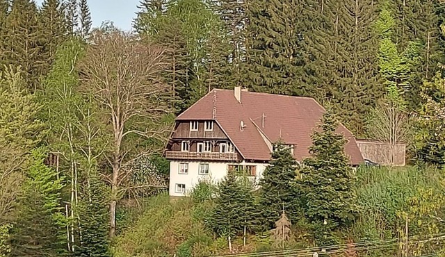 Holiday Apartment with Wi-Fi