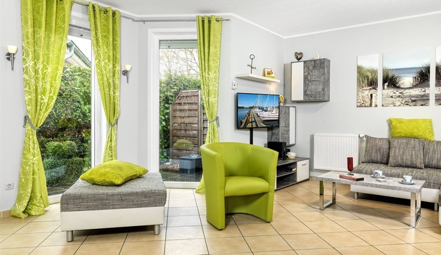 Holiday home Harmonie - Cozy, completely fenced holiday home in Kaltenhof.