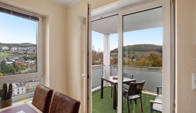 Holiday flat "FeWo am Hennesee" with balcony and far view