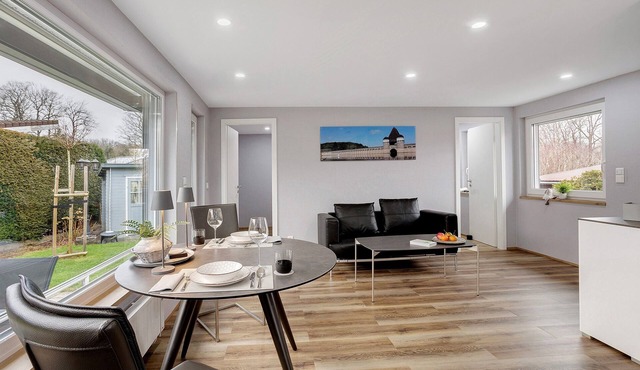Holiday Home Adelon with Private Terrace, Wi-Fi, and Air Conditioning at Lake Möhnesee