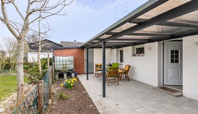 Holiday Home 'Angela' with Private Terrace, Garden and Wi-Fi