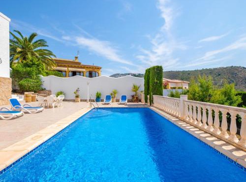 Holiday Home Blake by Interhome