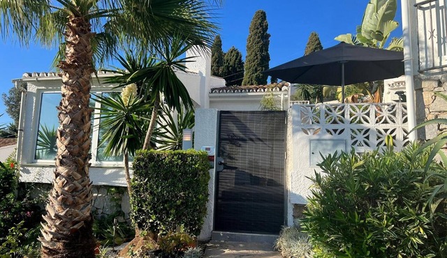 Holiday Home 'Casita Agave' with Sea View, Wi-Fi and Air Conditioning