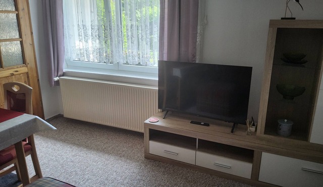 Holiday Home 'Doris' with Private Garden, Wi-Fi and Air Conditioning