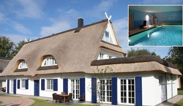 Holiday home for 10 guests with 390m² in Groß Schwansee (186085)