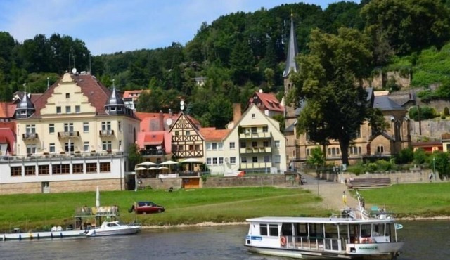 Holiday home ""Haus am Stein"" with own terrace