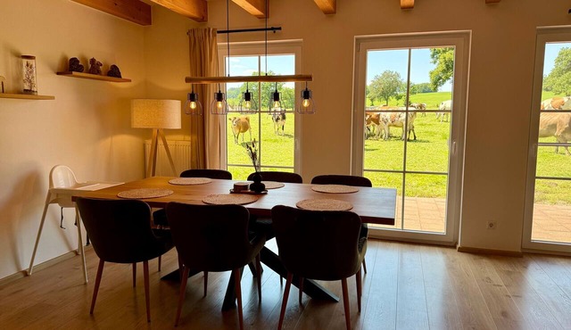 Holiday Home 'Haus Muhblick' with Private Terrace, Private Garden and Wi-Fi