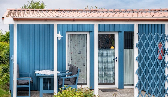 Holiday home "Möve ABA Bungalow 66" with private terrace and WLAN