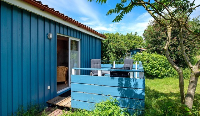 Holiday home "Möve ABA Bungalow 60" with private terrace and WLAN