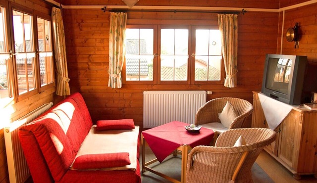 Holiday Home 'Pöttgen' with Shared Terrace, Private Garden and Wi-Fi