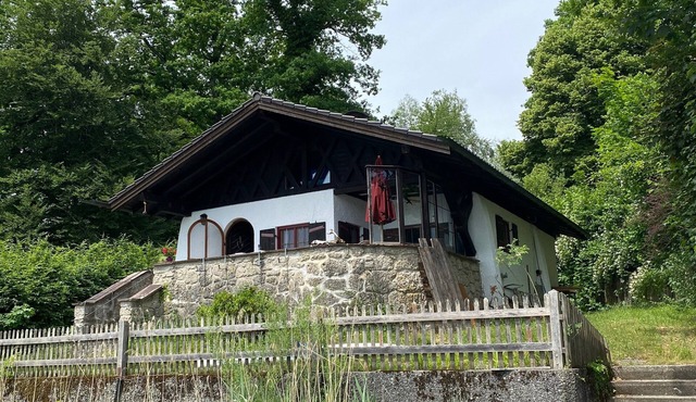 Holiday Home 'Seehaus Simssee' with Private Terrace and Private Garden