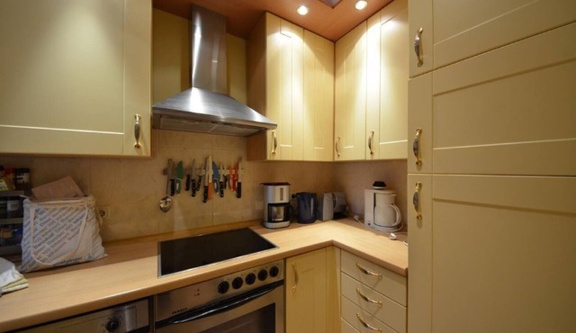 Holiday House in Groß Zicker with Private Parking