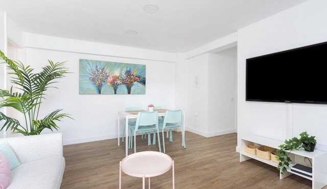 Home2Book Charming Center Apartment Santa Cruz