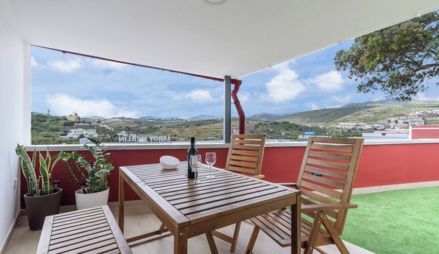 Home2Book Bright Penthouse with Terrace & Views