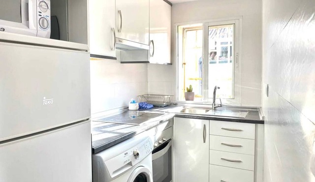 Homerez - Apt Madrid - Pets Allowed
