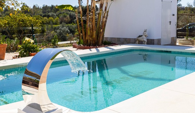 Homerez - Nice villa for 6 ppl. with swimming-pool, garden and terrace at Málaga
