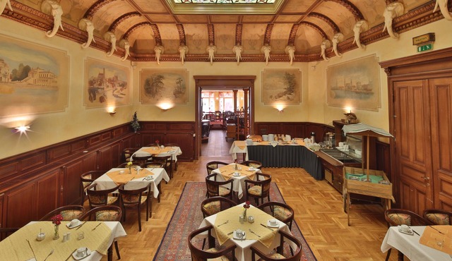 Hotel Elefant