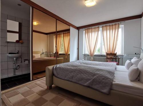 Hotel Happy