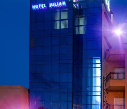 Hotel Julián