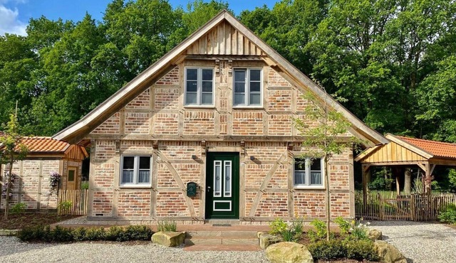 House by the lake in Münsterland
