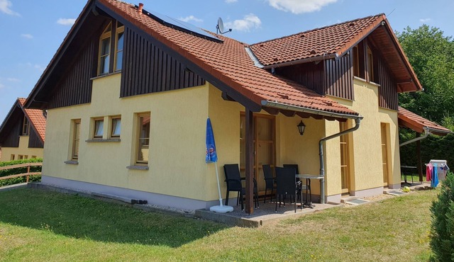 House-Comfort-Ensuite with Shower-Doppelhaushälfte