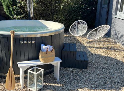 House Lexington mit Sauna & Whirlpool am See