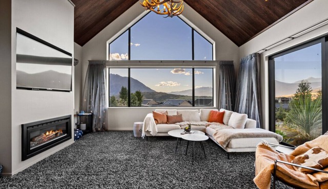 Jacks Point Alpine Residence
