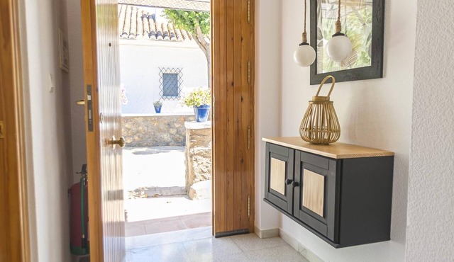JANDULA, 3 Bedroom House in Complejo Rural Orgiva
