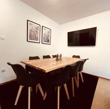 K20 XXL I 180m2 I Terrasse I BBQ I 7 Zimmer I 3 Bäder