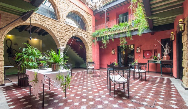 La Casona de Calderón Gastronomic & Boutique Hotel
