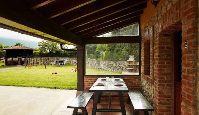 La Rotella de Xuan: Apartment 'Amarillo' with Mountain View, Private Terrace and Shared Garden