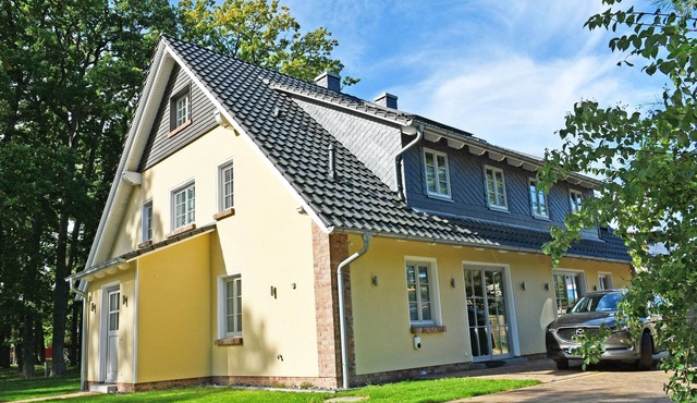 Large Baab vacation home with sauna and fireplace (R) - large Baab vacation home with sauna and fireplace (R)