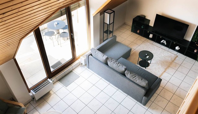 Large Gallery Apartment Stuttgart Trade Fair Balcony Parking Lot