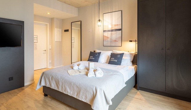 limehome Düsseldorf | Suite - disability access