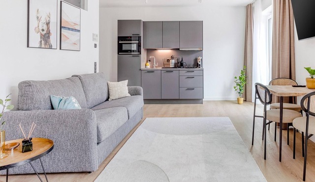 limehome Münster | Suite XL with Sofa Bed
