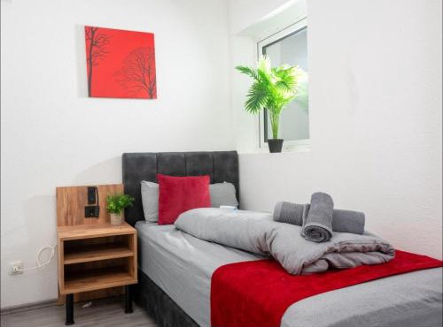 Livemore24 - Apartment 2 in Recklinghausen WLAN - Smart-TV - 24-7 Check-in und Küche