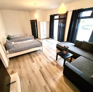Loft Riva II - Terrasse, Smart TV, Klimaanlage, Parkplatz frei, Minibar