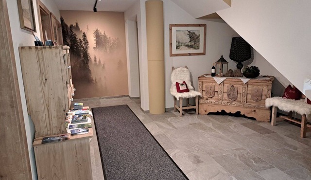 Lovely apartment for 8 guests with WIFI, TV, terrace and pets allowed